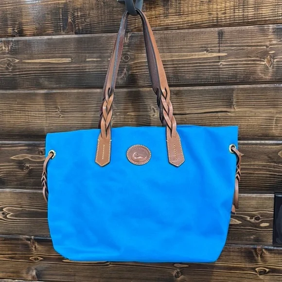 Dooney & Bourke Tote Bag - Picture 1 of 16